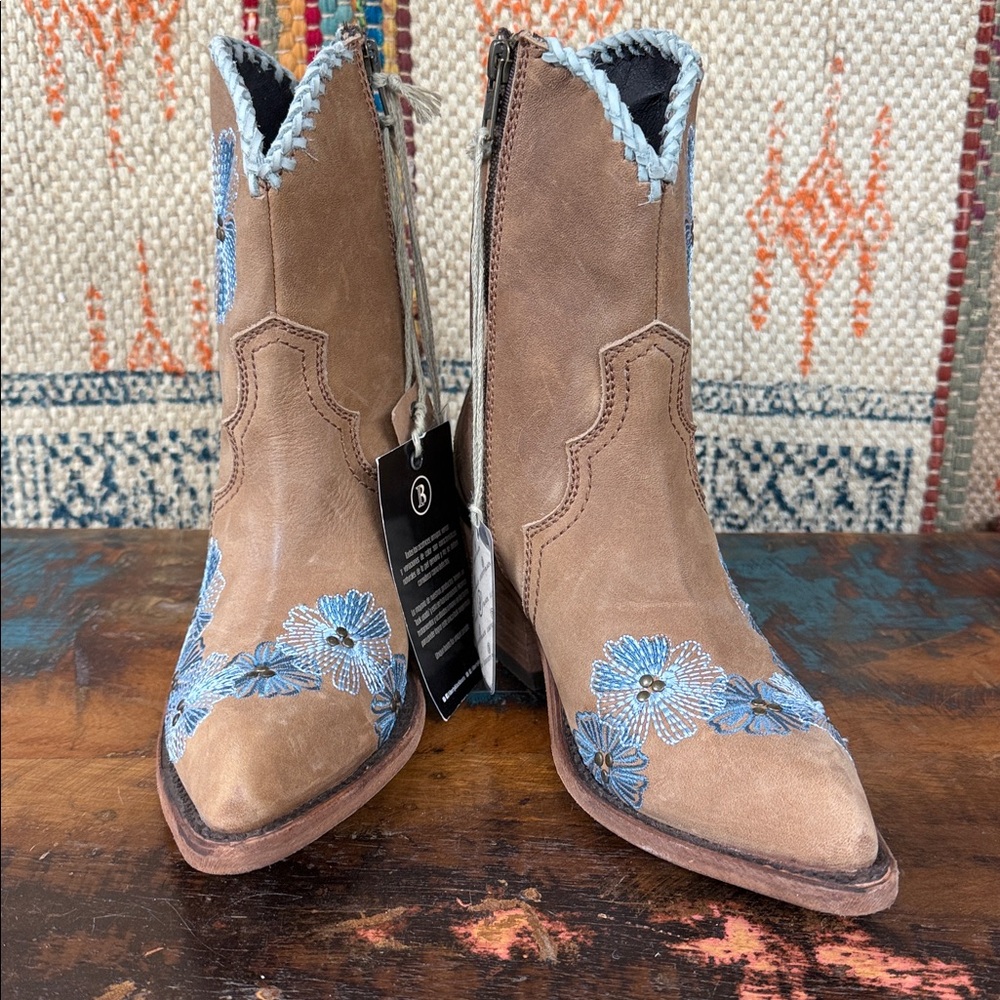 Liberty Black studded and embroidered “Loren Boots”. New with tags. - Picture 4 of 8